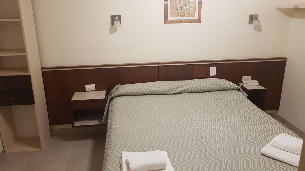Hotel Compostela Mar del Plata Buitenkant foto